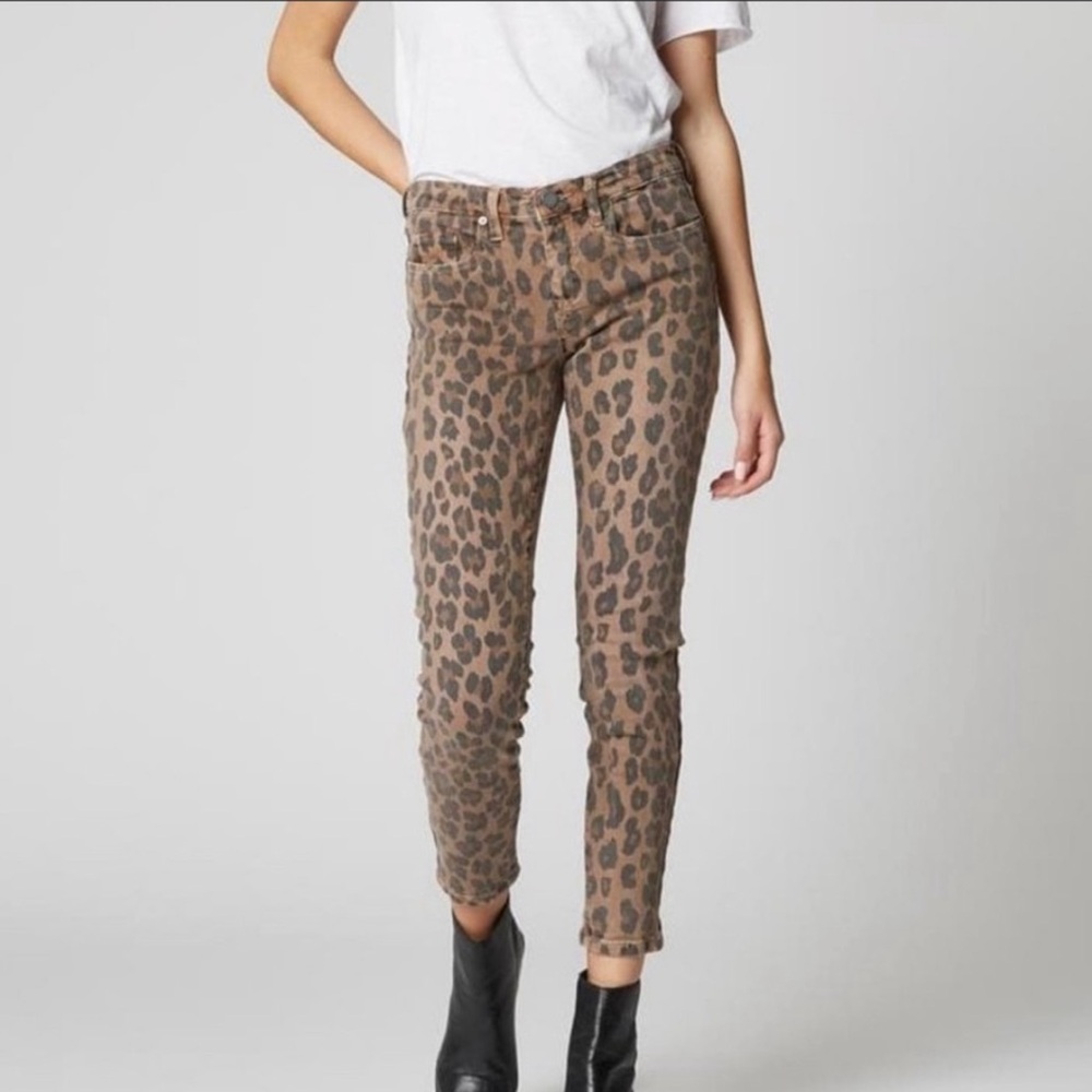 BlankNYC Leopard Reade Crop Jeans Animal Print Size 28